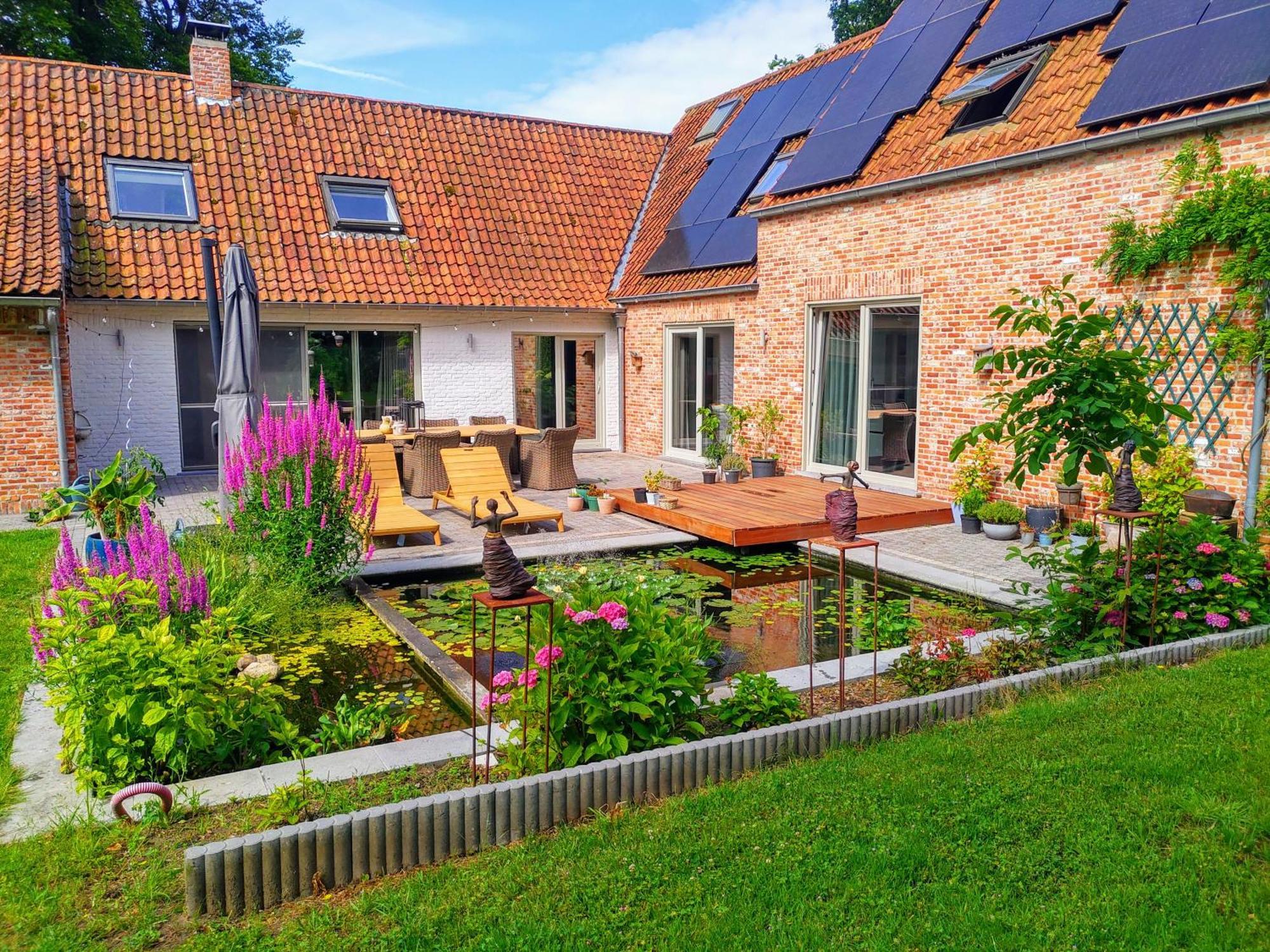 The Two Oaks - Private Garden For Guests Villa Hertsberge ภายนอก รูปภาพ