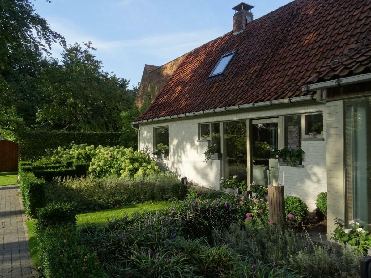The Two Oaks - Private Garden For Guests Villa Hertsberge ภายนอก รูปภาพ